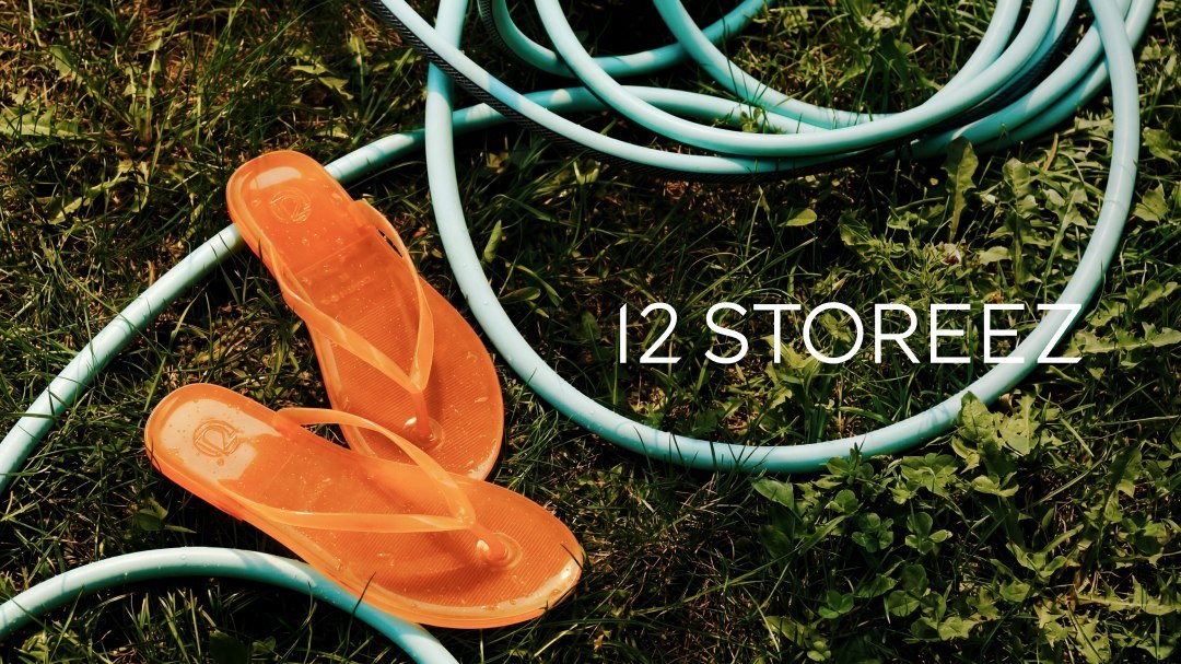 12 STOREEZ